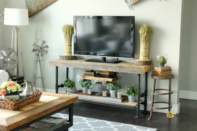 Reclaimed-Wood-Pipe-tv-stand-3