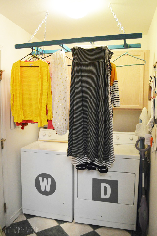 Get organized with getting laundry put away with the Laundry Room Ladder. It's easy to build and will my your laundry life easier!