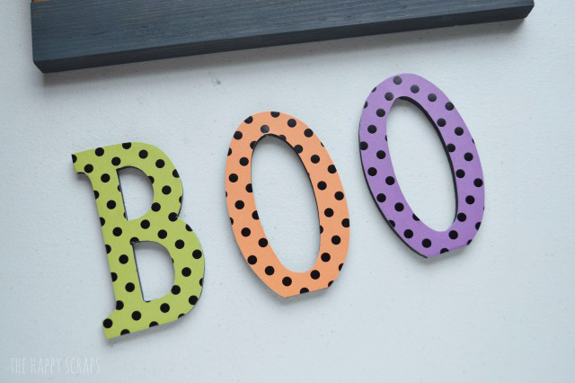 This BOO Slat Sign is so simple to make, and comes together really quickly. It's the perfect addition to any Halloween decor.