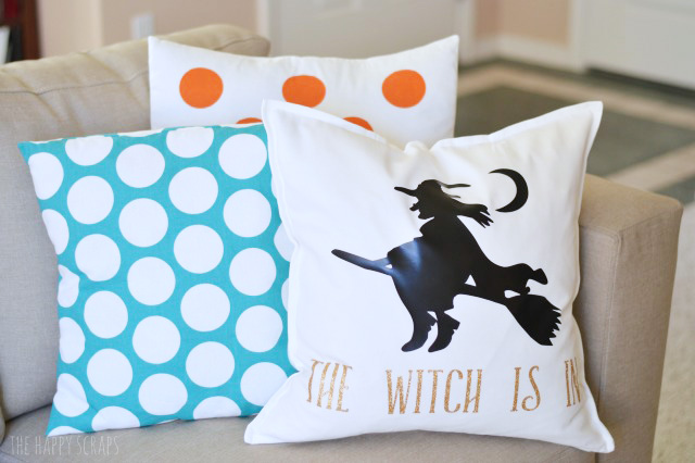 Making custom holiday decor couldn't be easier with the Cricut Explore and some iron-on vinyl. Come and learn how easy this DIY Halloween Pillow is to make.