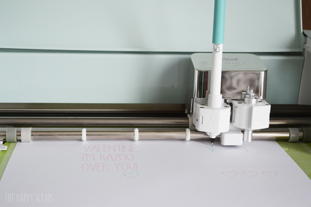 If you have a Cricut Explore you need to know How to Draw & Cut with the Cricut Explore! It's so FUN & easy to do. I've got the details on the blog.