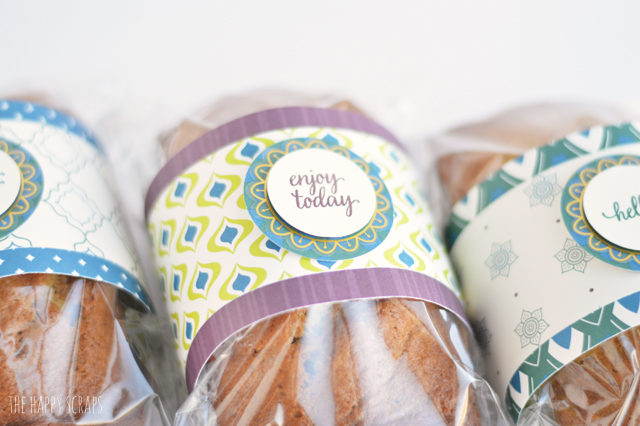 How to Wrap Bread to Give as a Gift. This is a great gift idea to let someone know you are thinking about them. They come together quick + easy too!