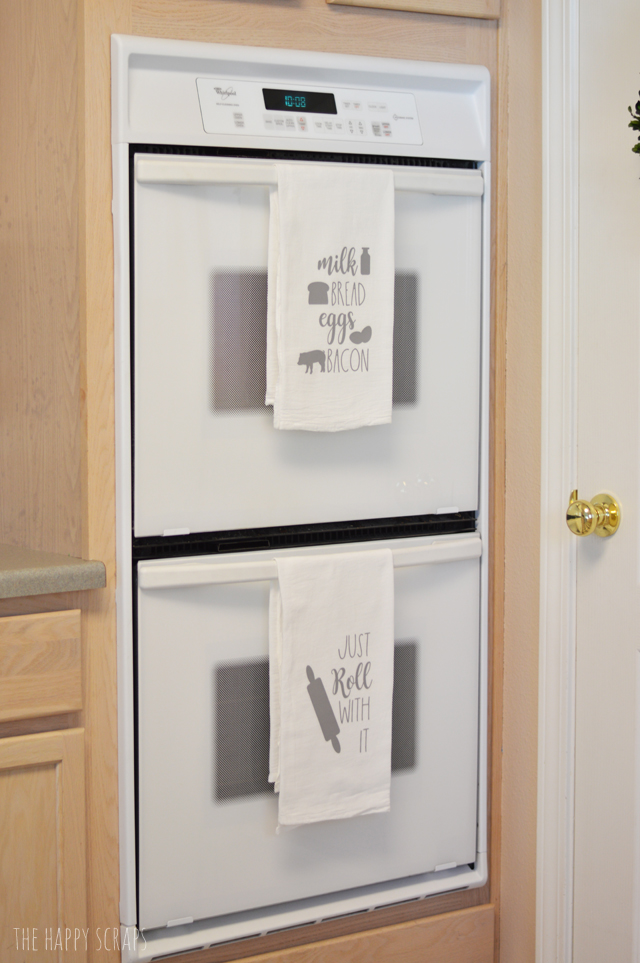 kitchentowelsonoven The Happy Scraps