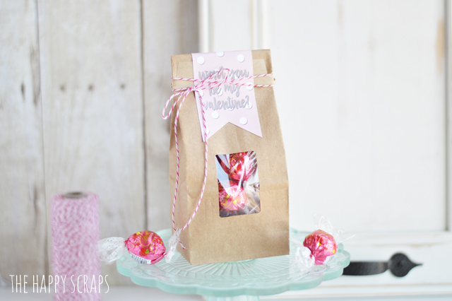 Putting together this Valentine Treat Bag is simple with this fun "Won't you be my Valentine?" tag. Get the print on the blog, and use your Cricut to cut it out! 