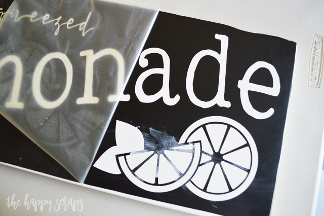 Creating this Fresh Squeezed Lemonade DIY Summer Sign is easy with this tutorial + it will brighten your home for summer time. 