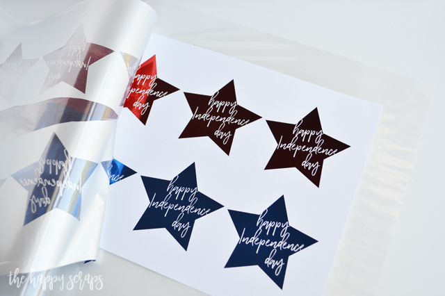 These Happy Independence Day Foil Tags are perfect to tie onto a treat, goodie bag, or something else fun! The foil sure makes them the star! ;)