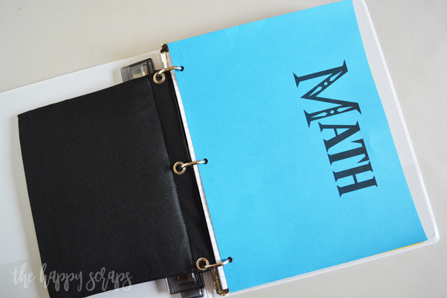 If your teenager is anything like mine, then this Simple Organization Binder is sure to help them stay organized this school year! 