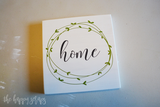 This Simple Painted Farmhouse Sign is the perfect addition to any shelf or gallery wall in your home. Get the tutorial on the blog. 