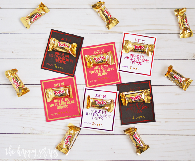 This Easy Classroom Valentine is so fun to put together! Adding the foil is just the right touch and goes so well with the Twix bar. 