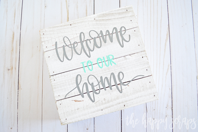 This Welcome to our Home Farmhouse Sign is a super quick and fun project to add to your home. Use it in a gallery wall, on a shelf, or on a wreath.