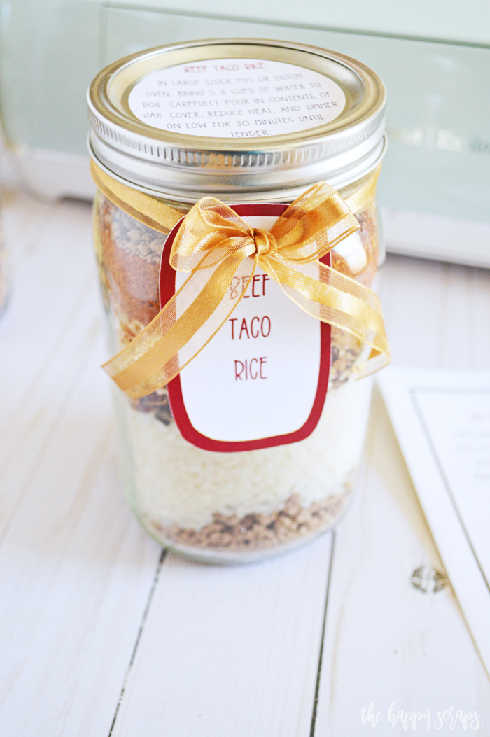 These Meal in a Jar Printable Labels pair perfectly with these Meals in a Jar from Make Ahead Meal Mom. These make a great gift! 