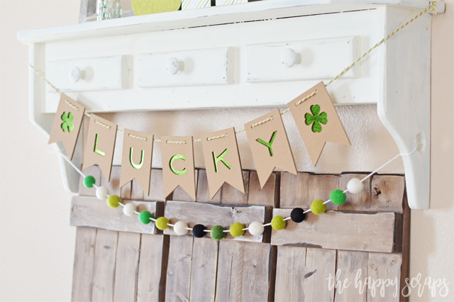 Check out these 20 Projects to Make with the Cricut Maker! You're sure to be inspired to start creating everything from holiday decor to parties! 