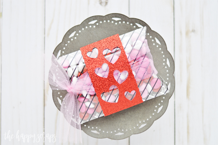 Whip up this fun Valentine Pillow Box with the Cricut Maker and let someone know you're thinking of them this Valentine's day. 