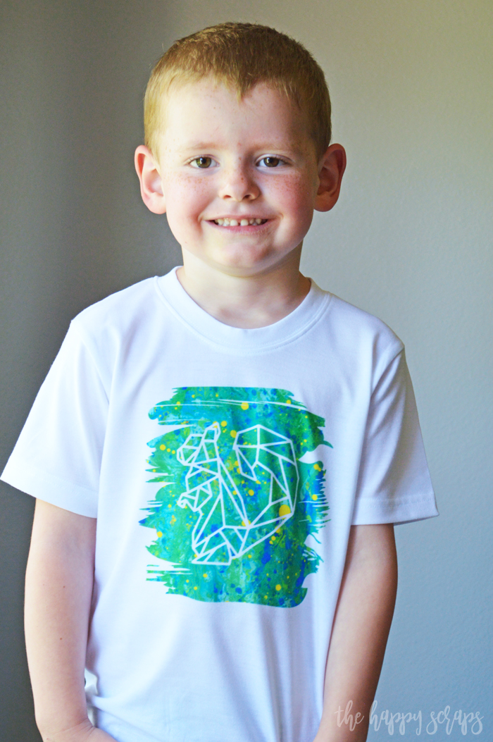 Creating this Infusible Ink Toddler T-shirt is easy with the new Infusible Ink blanks and transfer sheets! Make a little one's day with this Squirrel shirt!