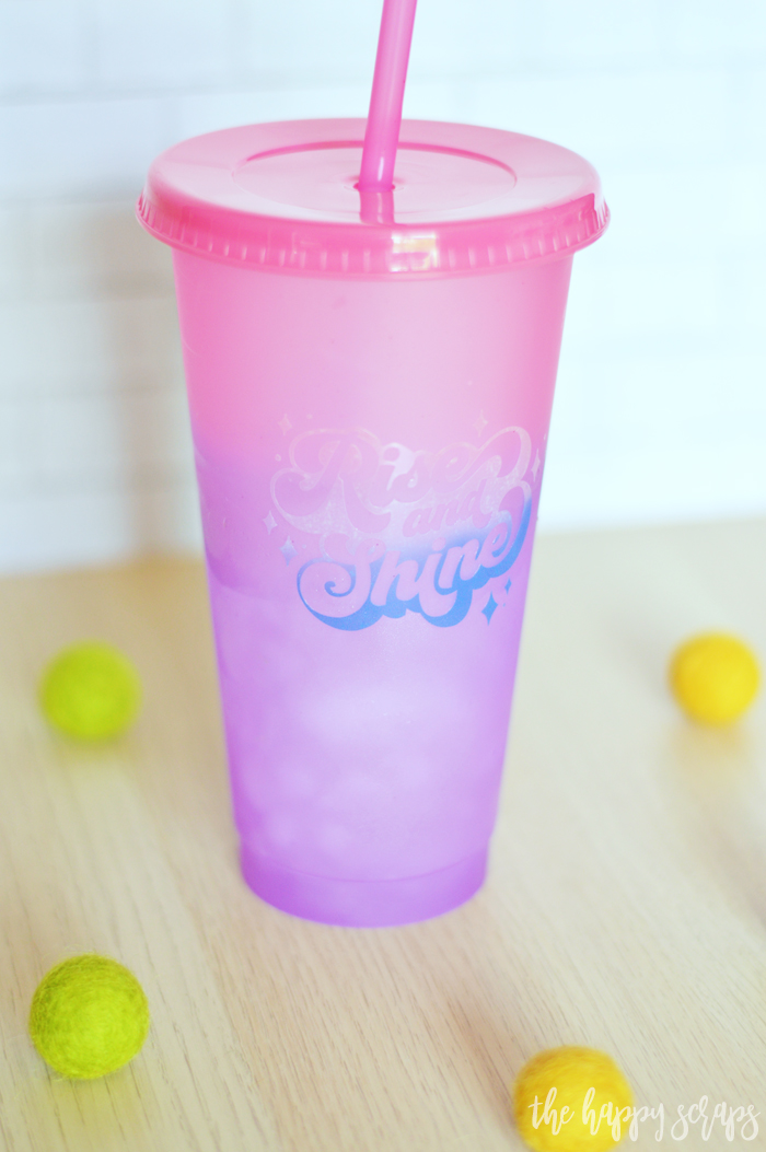 Create this fun Color Changing Vinyl on Color Changing Cup project in just a few easy steps! It's magical to watch the colors change! 